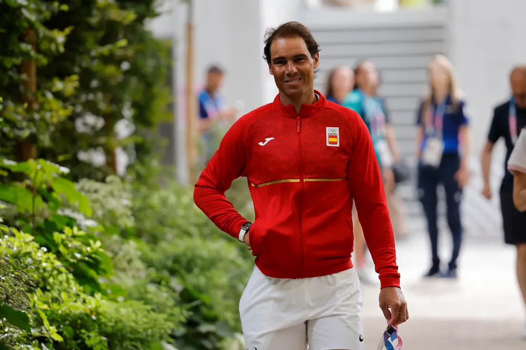Nadal, a su llegada a la ceremonia oficial del sorteo de cuadros de singles y dobles del tenis ol&iacute;mpico. EFE/ Emilio Lavandeira