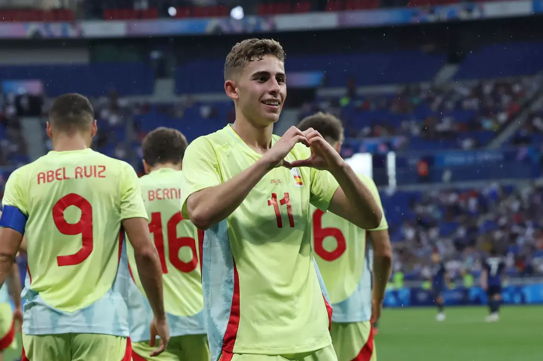 El centrocampista de Espa&ntilde;a Ferm&iacute;n L&oacute;pez celebra un gol ante Jap&oacute;n. EFE/ Kiko Huesca