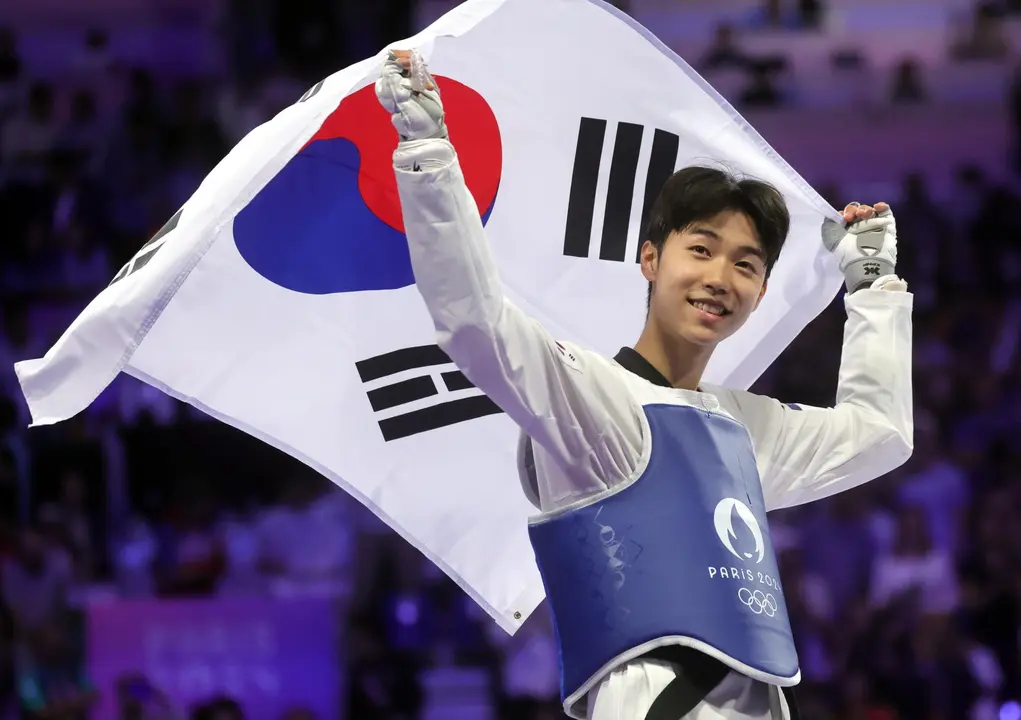 El coreano Taejoon Park, quinto favorito, se proclam&oacute; campe&oacute;n ol&iacute;mpico EFE/EPA/TERESA SUAREZ