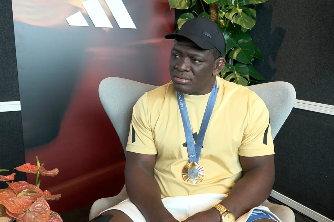 El luchador cubano Mija&iacute;n L&oacute;pez, que esta semana se convirti&oacute; en el deportista ol&iacute;mpico con m&aacute;s medallas de oro consecutivas en una misma prueba individual, en lucha grecorromana categor&iacute;a de 130 kilos, durante una entrevista con EFE. EFE/Enrique del Viso
