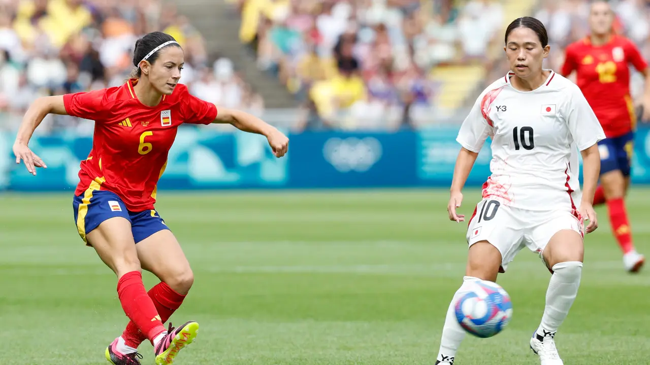 Aitana Bonmat&iacute;, en un momento del partido contra Jap&oacute;n. EFE/ Miguel To&ntilde;a