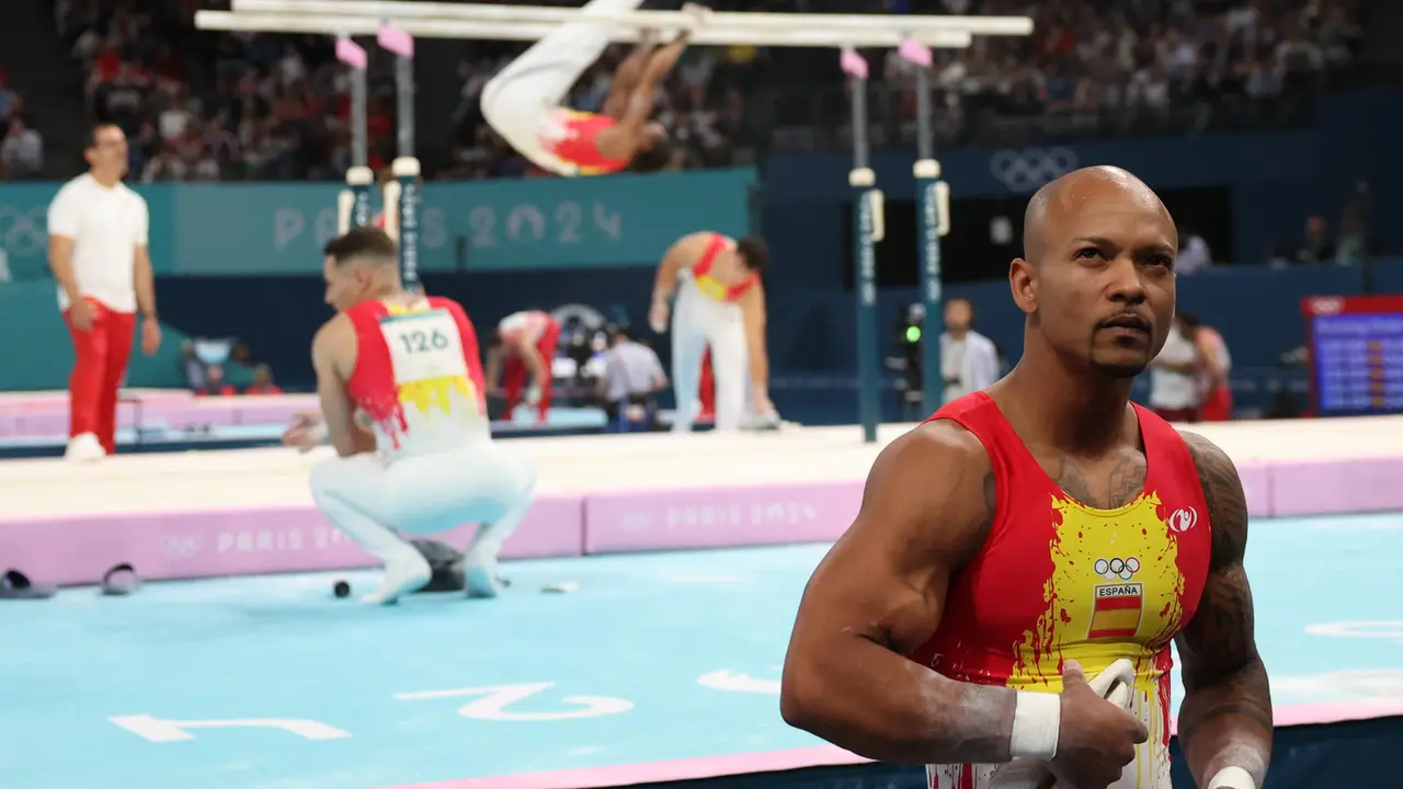 El gimnasta espa&ntilde;ol Rayderley Zapata durante la clasificaci&oacute;n masculina de Gimnasia Art&iacute;stica este s&aacute;bado, durante los Juegos Ol&iacute;mpicos de Par&iacute;s 2024, en el Bercy Arena de la capital francesa. EFE/ Miguel Guti&eacute;rrez