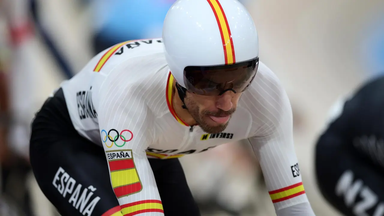 Albert Torres durante la prueba de omnium de ciclismo en pista de los Juegos Ol&iacute;mpicos de Par&iacute;s 2024. EFE/EPA/MARTIN DIVISEK