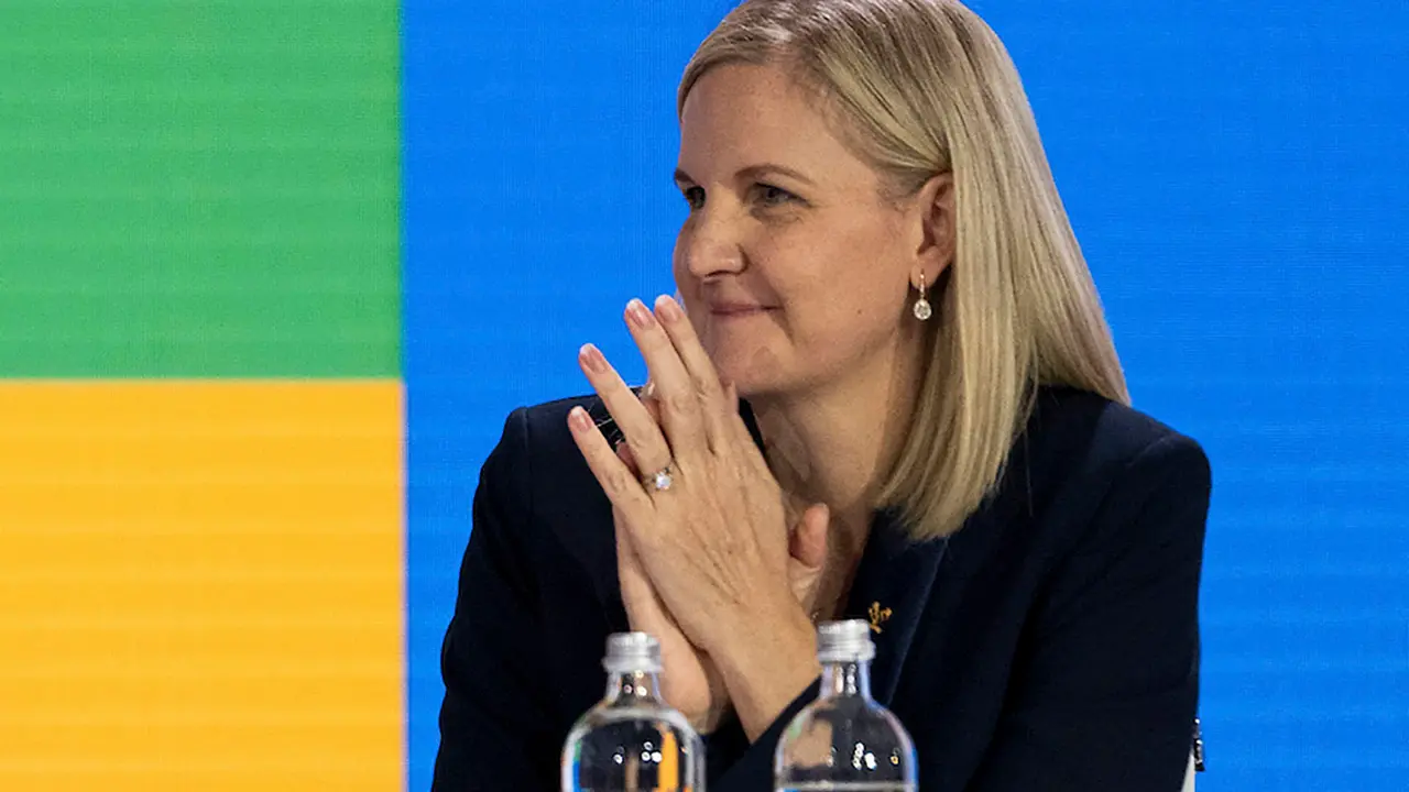 La zimbabuense Kirsty Coventry, durante la sesi&oacute;n de hoy del COI en la que ha sido elegida presidenta del Comit&eacute; Ol&iacute;mpico Internacional (COI) en Costa Navarino, a orillas del mar J&oacute;nico. EFE/Greg Martin/IOC - SOLO USO EDITORIAL/SOLO DISPONIBLE PARA ILUSTRAR LA NOTICIA QUE ACOMPA&Ntilde;A (CR&Eacute;DITO OBLIGATORIO)