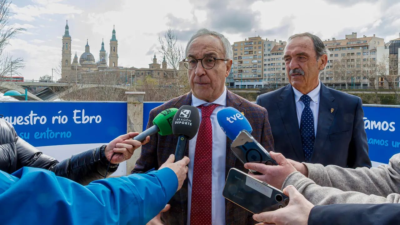 El presidente del Comit&eacute; Ol&iacute;mpico Espa&ntilde;ol, Alejandro Blanco (c), que se presentar&aacute; a la reelecci&oacute;n para un sexto mandato al frente del COE. EFE/JAVIER BELVER